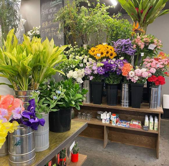 「花天使」　（東京都江戸川区）の花屋店舗写真2